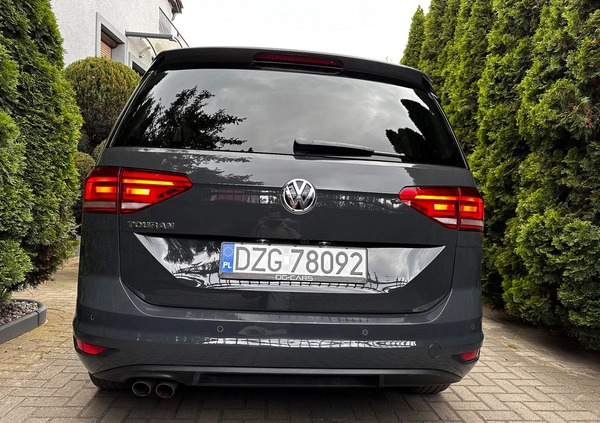Volkswagen Touran cena 79800 przebieg: 133780, rok produkcji 2018 z Grodków małe 742